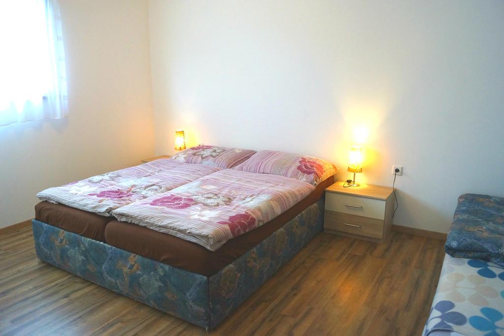 Apartments Grebenec Sankt Blasen ภายนอก รูปภาพ